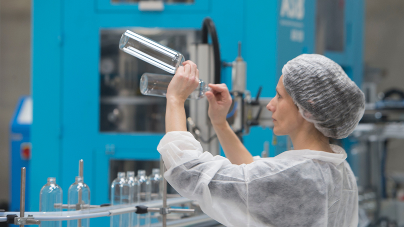 Produzione di Flaconi in PET di alta qualità