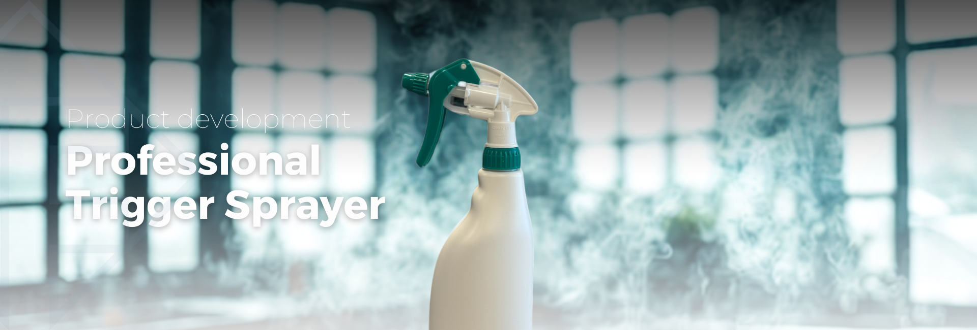 Heavy duty trigger sprayers